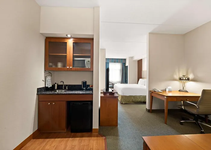 Superior King Suite